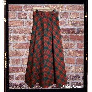 Vintage Century of Boston 100% Wool Red & Green Plaid Maxi Skirt Small